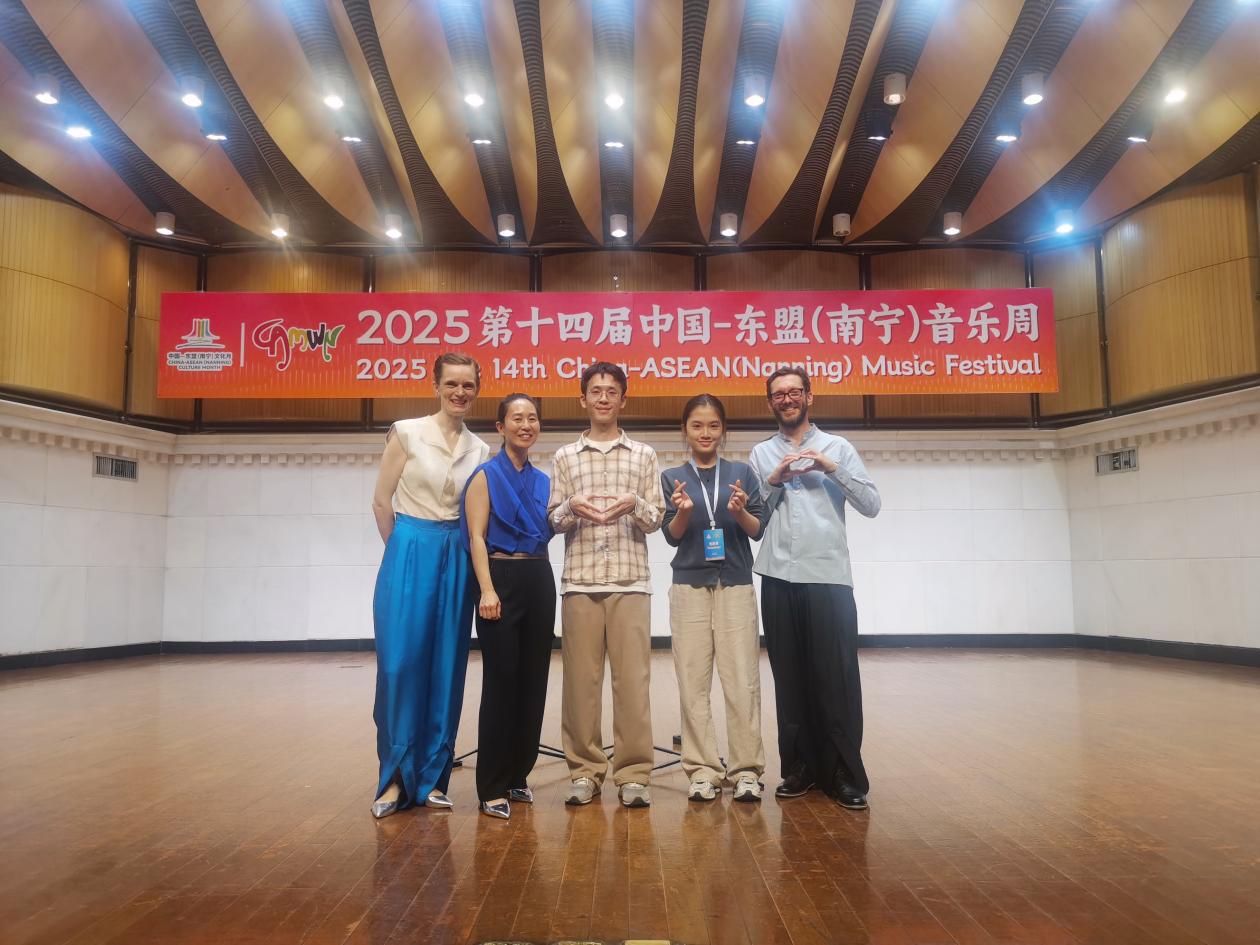 img_20251106_160154.jpeg img_20251106_160154.jpeg